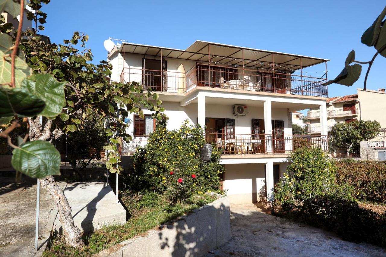 Apartman Gilan Сегет Враница Екстериор снимка