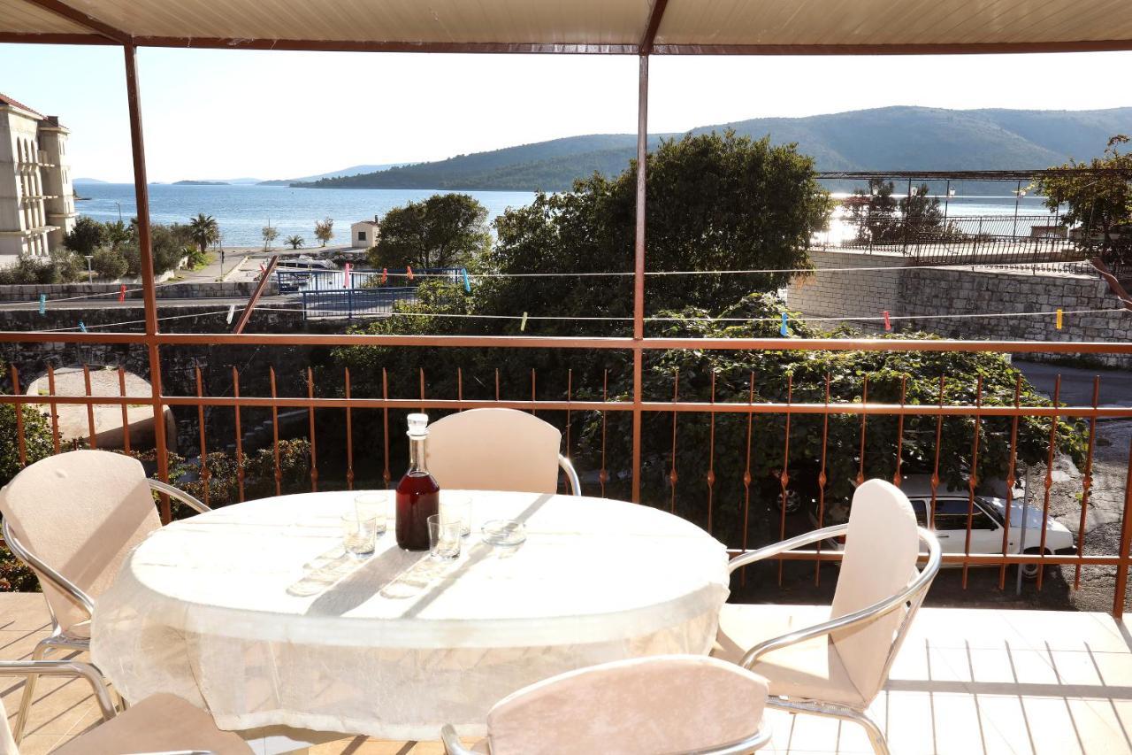 Apartman Gilan Сегет Враница Екстериор снимка