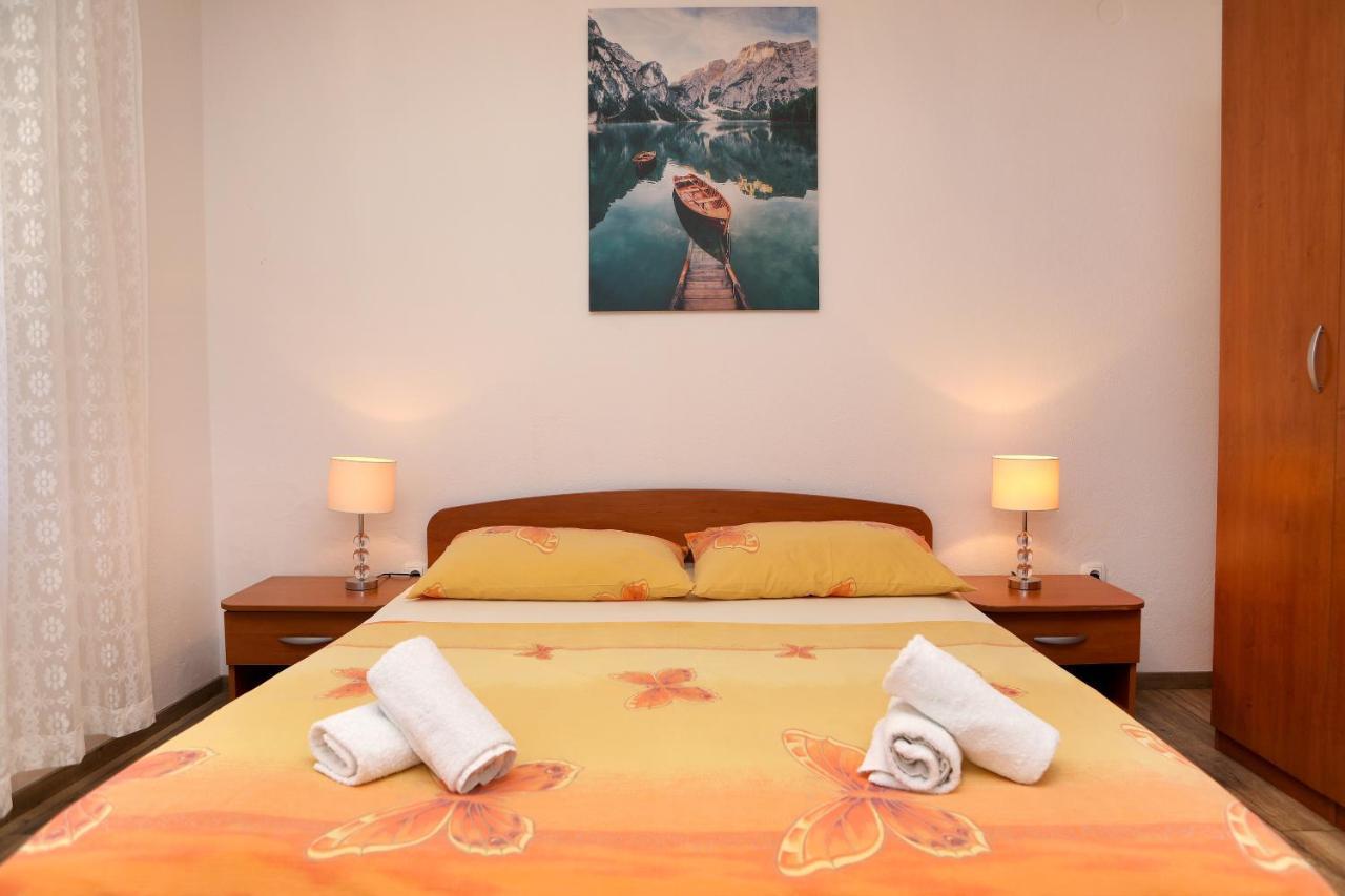 Apartman Gilan Сегет Враница Екстериор снимка