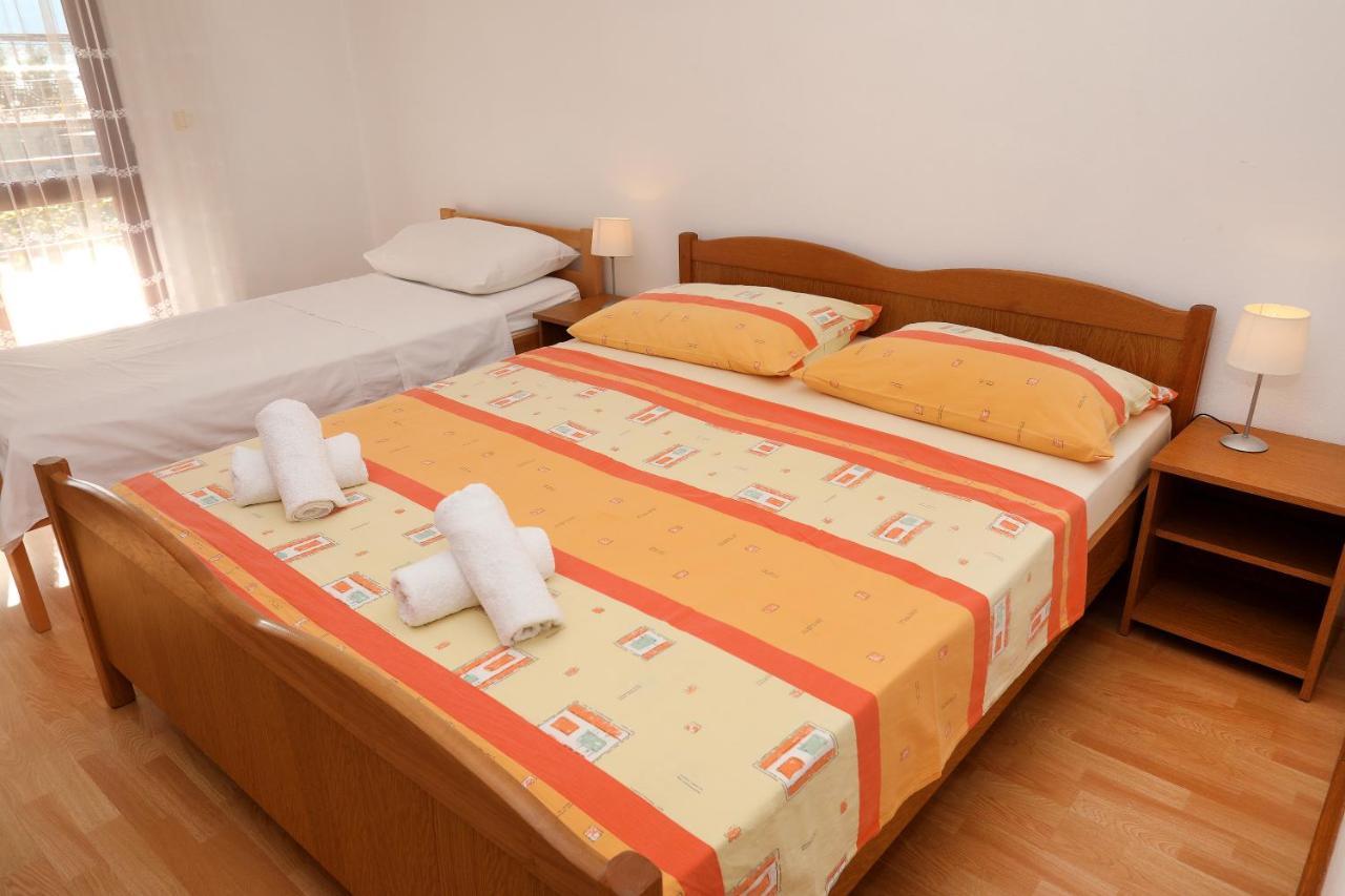 Apartman Gilan Сегет Враница Екстериор снимка
