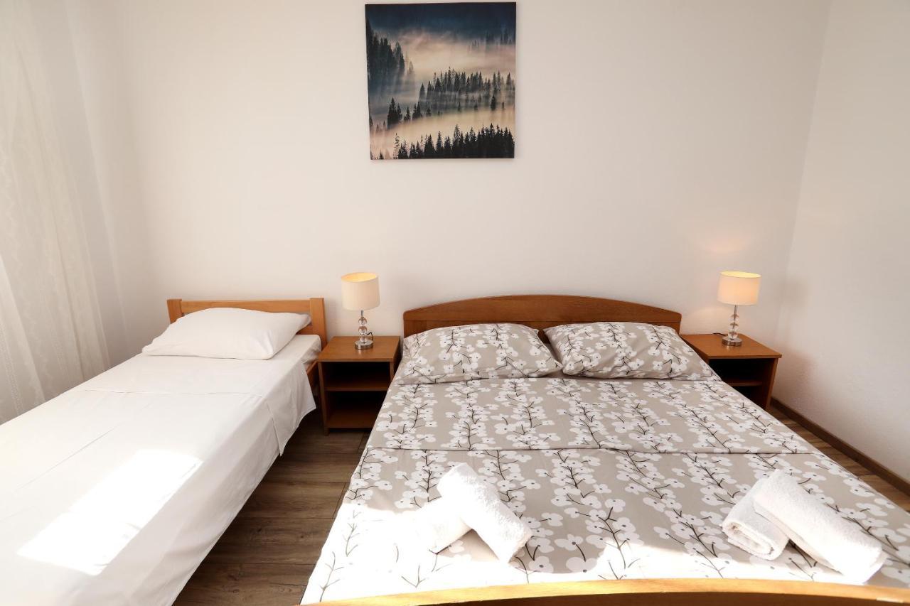 Apartman Gilan Сегет Враница Екстериор снимка
