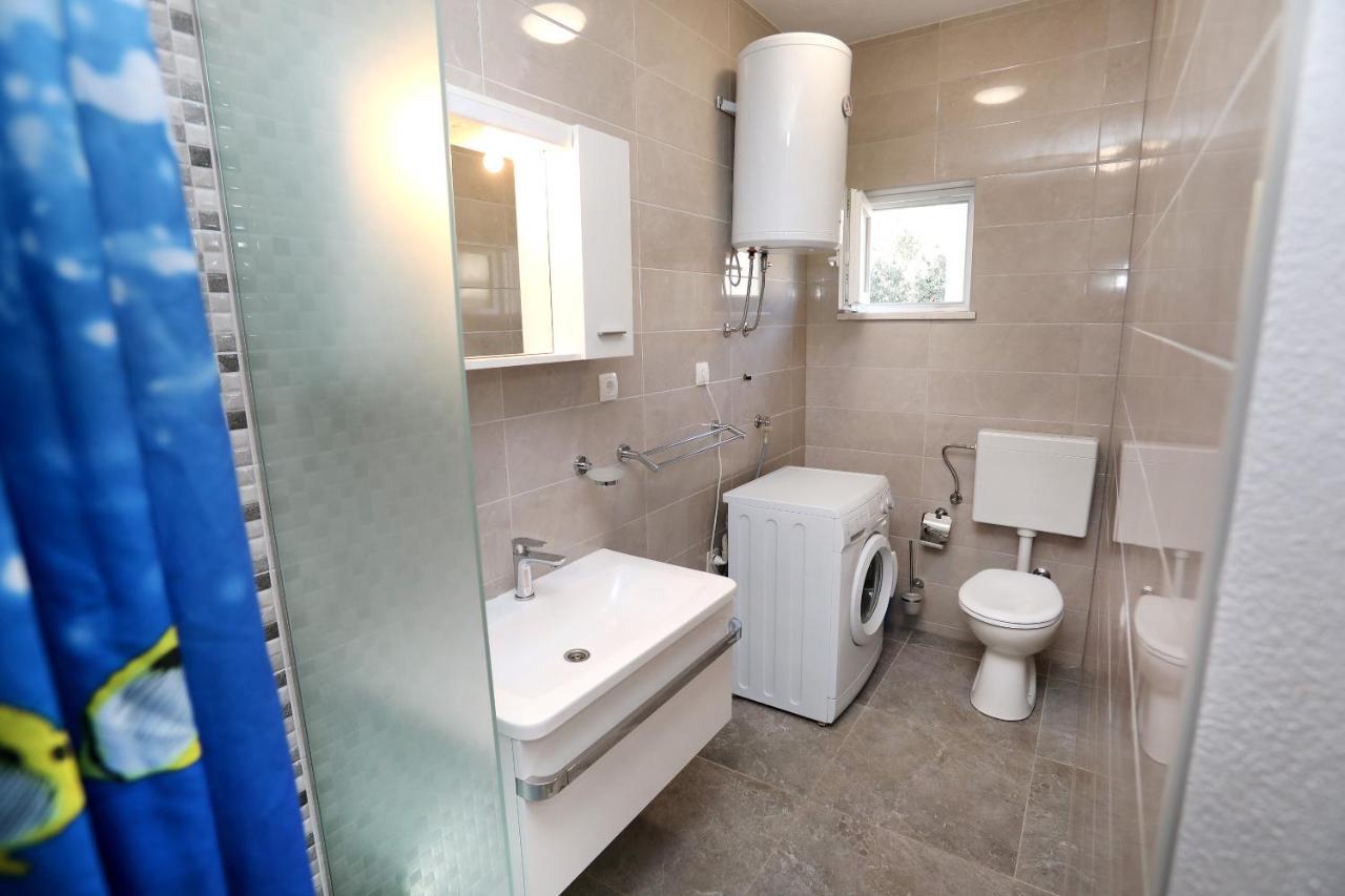 Apartman Gilan Сегет Враница Екстериор снимка