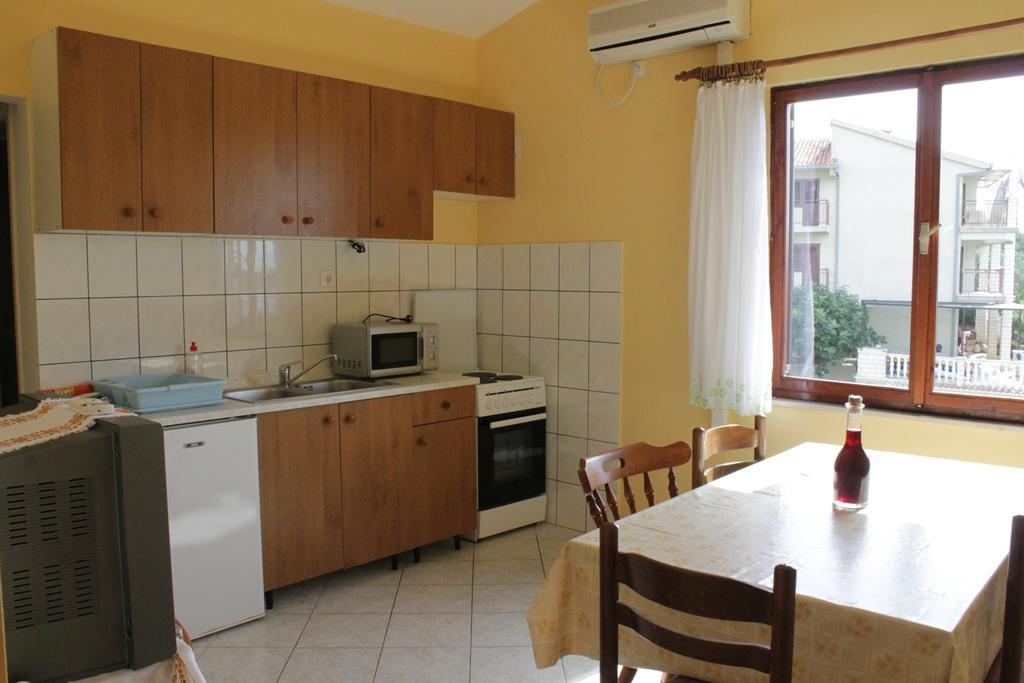 Apartman Gilan Сегет Враница Стая снимка
