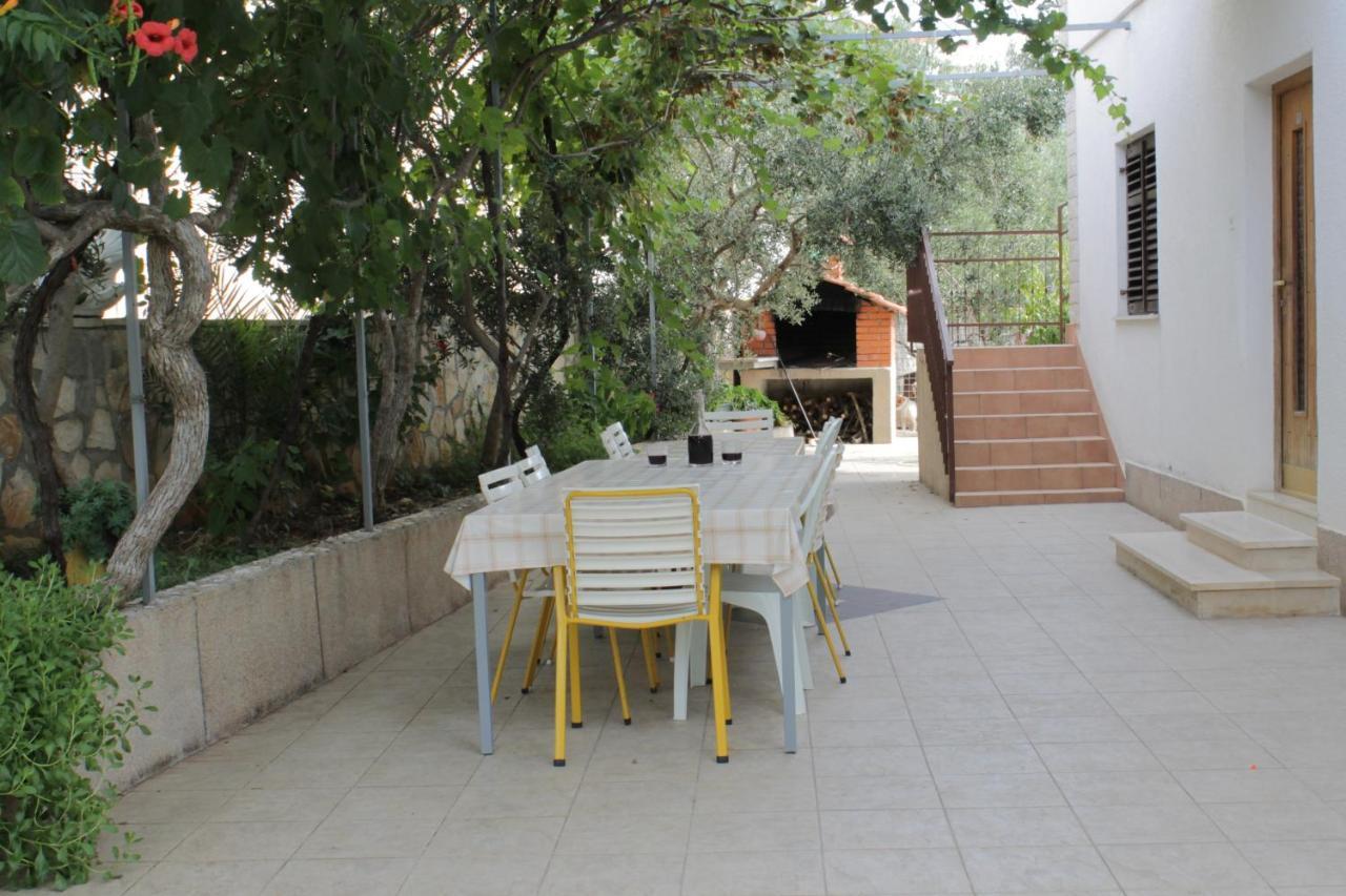 Apartman Gilan Сегет Враница Екстериор снимка